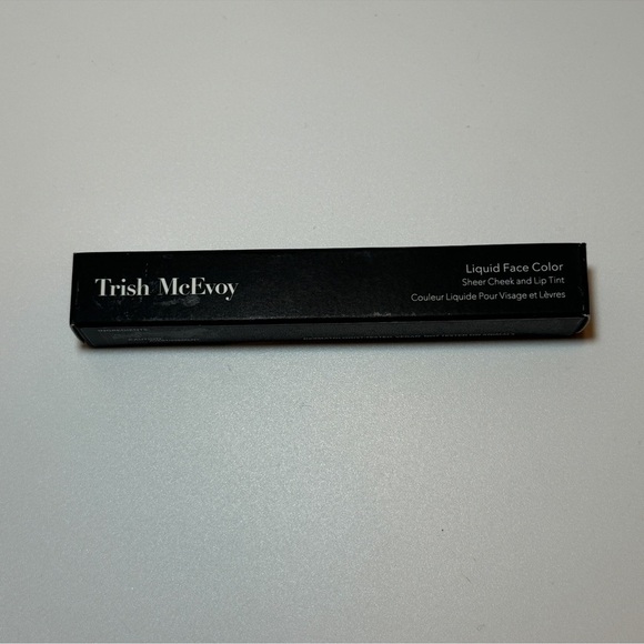 Trish McEvoy liquid face colour. NEW - Picture 4 of 4